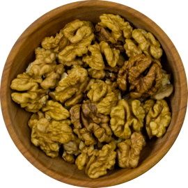 Горіхи, сухофрукти